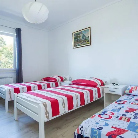 דירה App Largo