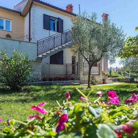 App Largo Appartement *